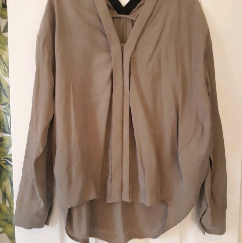 Luxe shirt (ROUND TO SQUARE) one size